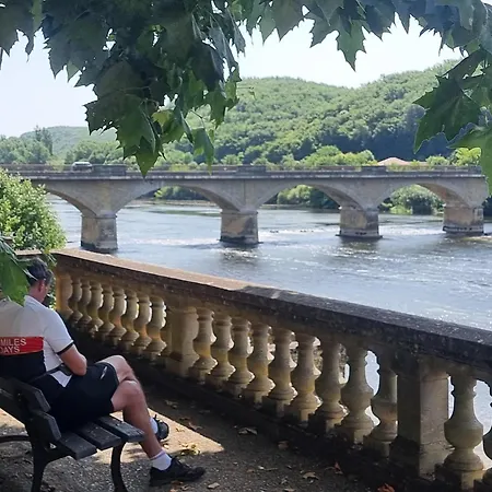 Pechaud Semesterbostad